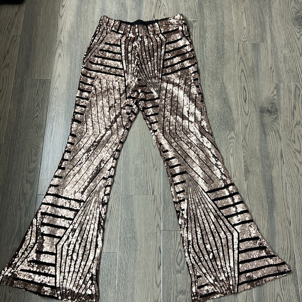 Gold and Black flare Pants - Picture 3 of 10